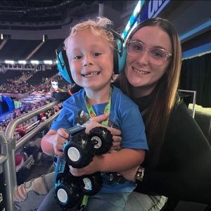 Meet your Posher, Lillian